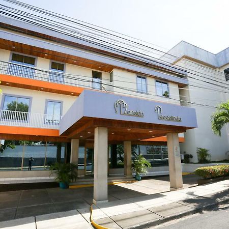 Hotel Mansion Teodolinda Манагуа Екстер'єр фото
