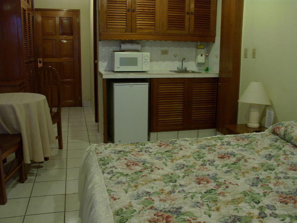 Hotel Mansion Teodolinda Манагуа Екстер'єр фото