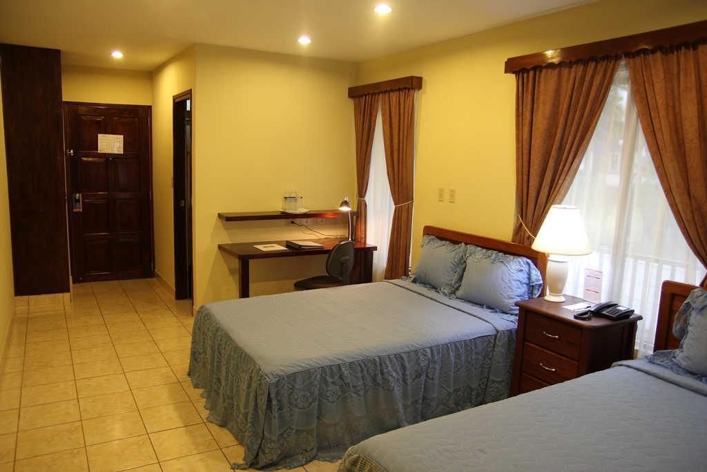 Hotel Mansion Teodolinda Манагуа Екстер'єр фото
