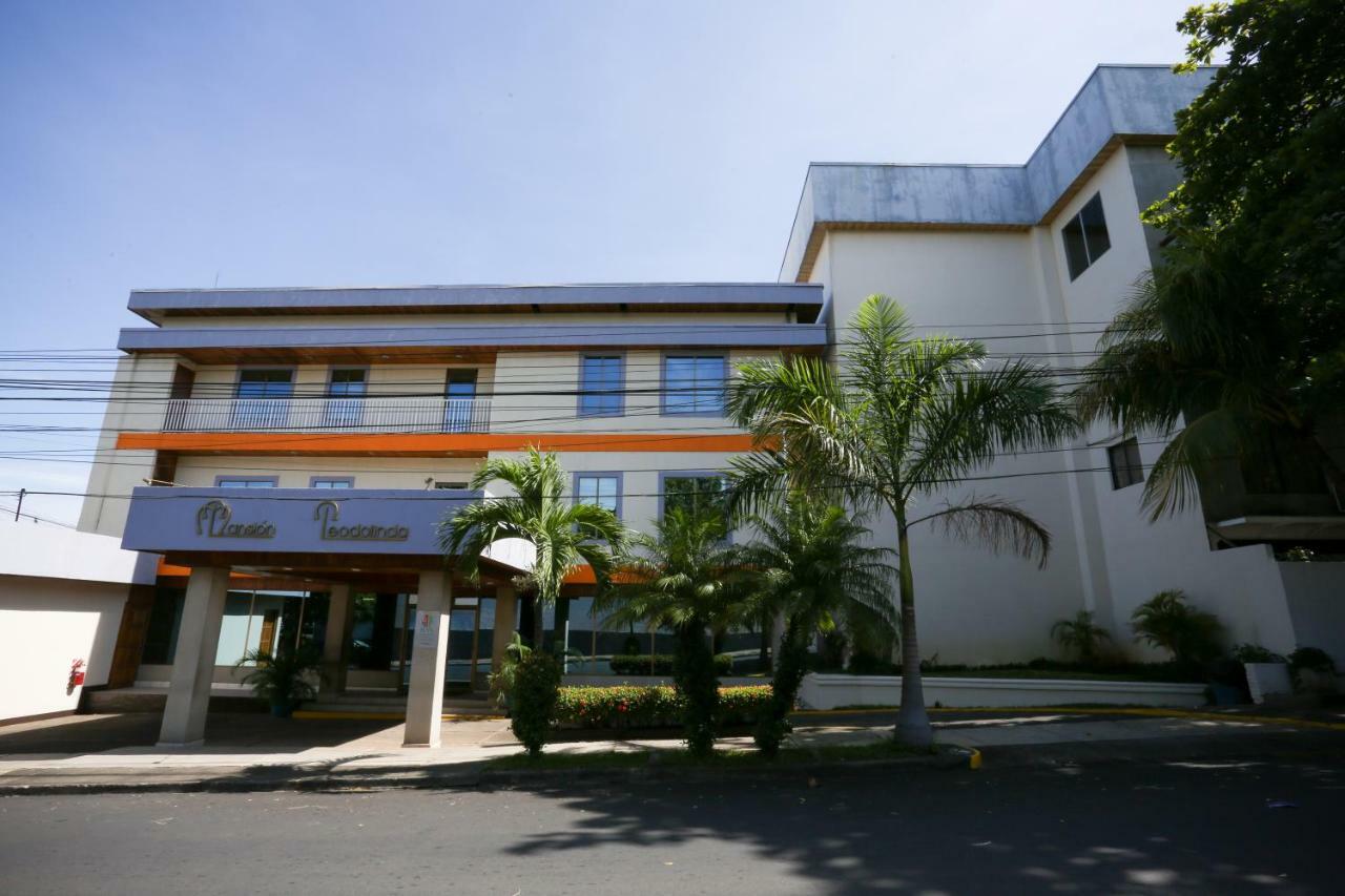 Hotel Mansion Teodolinda Манагуа Екстер'єр фото