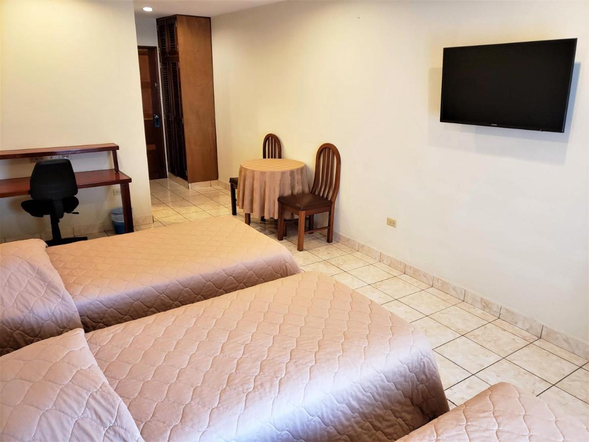 Hotel Mansion Teodolinda Манагуа Екстер'єр фото